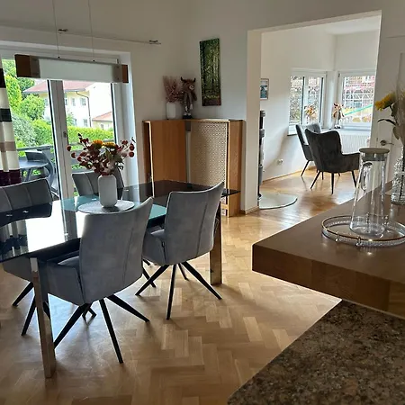 Eugenie Apartment